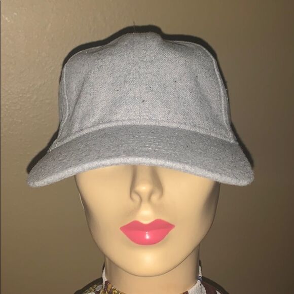 Heather Gray Flannel  Cap - Picture 1 of 4
